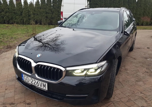 BMW Seria 5 cena 68800 przebieg: 105400, rok produkcji 2020 z Olsztyn małe 137